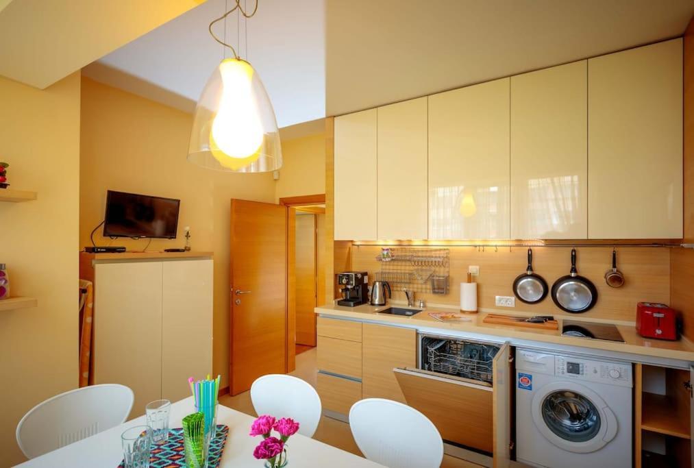 Green Apartment - Top Location, Near City Center! Sofía Exterior foto