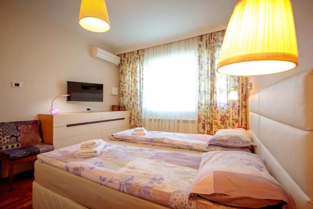 Green Apartment - Top Location, Near City Center! Sofía Exterior foto