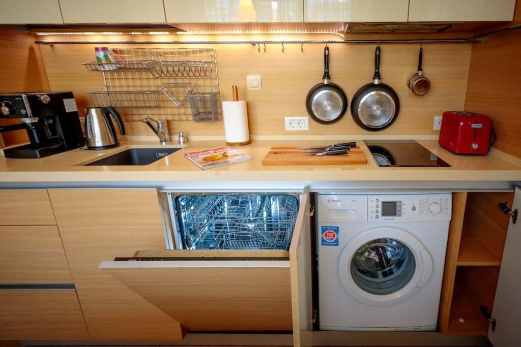 Green Apartment - Top Location, Near City Center! Sofía Exterior foto
